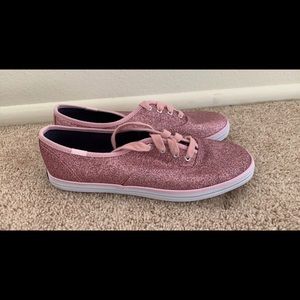 Pink sparkle keds